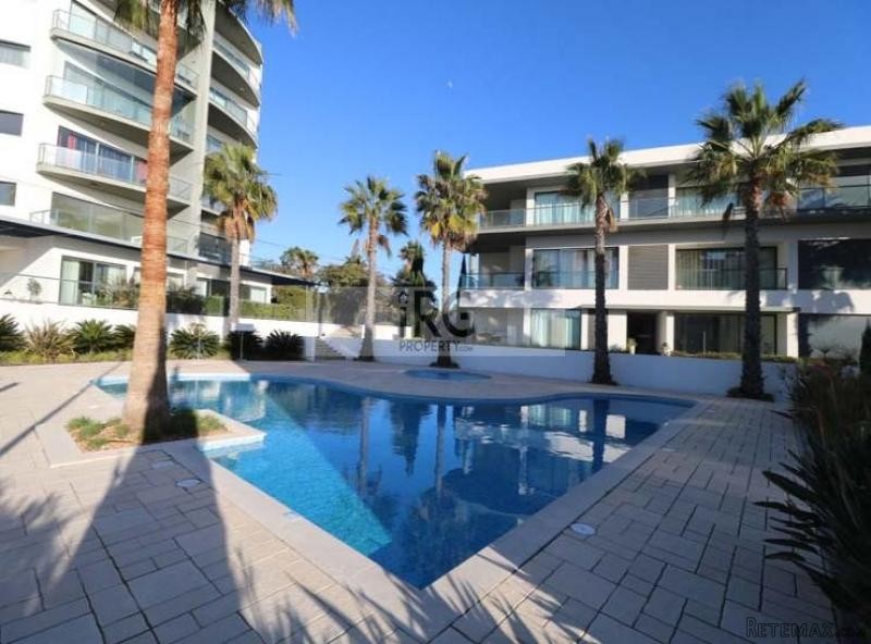 €450,000 - Quarteira, Central..