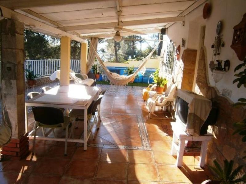 Bargain Country Property For Sale In.. - 2