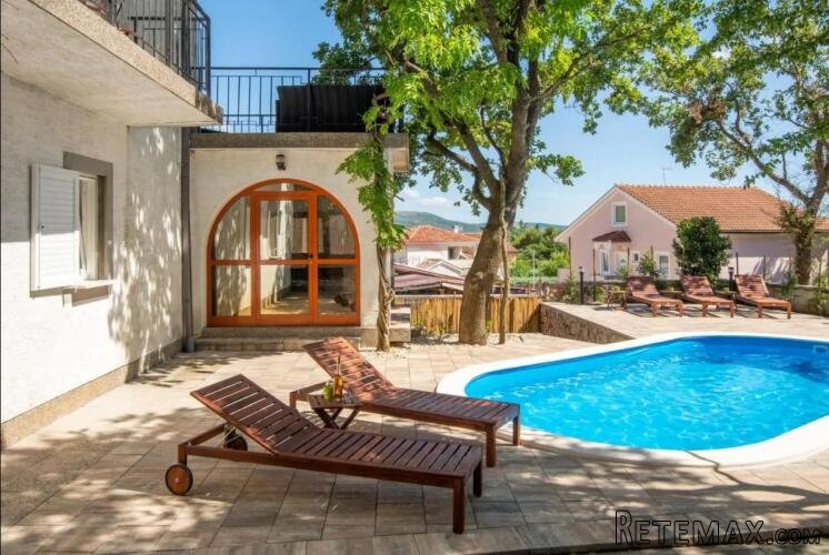 OTOK KRK-KORNIĆ kuća sa bazenom i okućnicom - 2