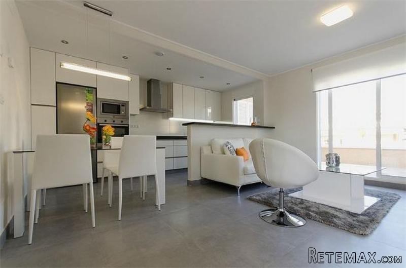 2 bedroom apartment for sale - 2