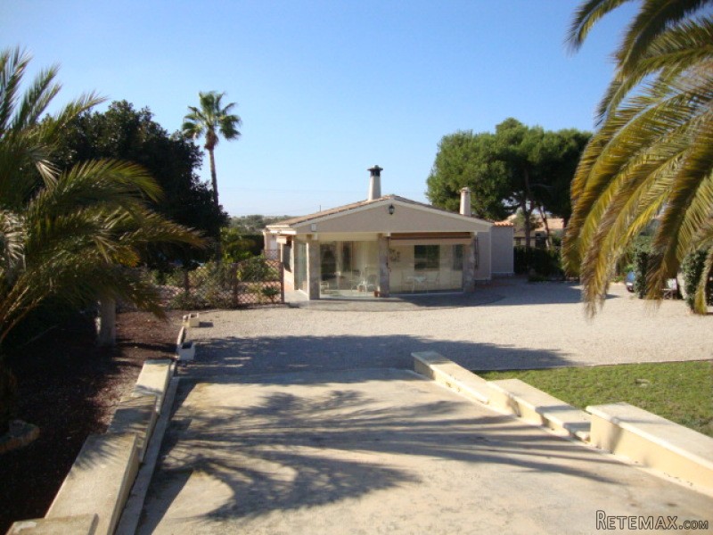 5 Bedrooms - Villa - Alicante - For Sale - 2
