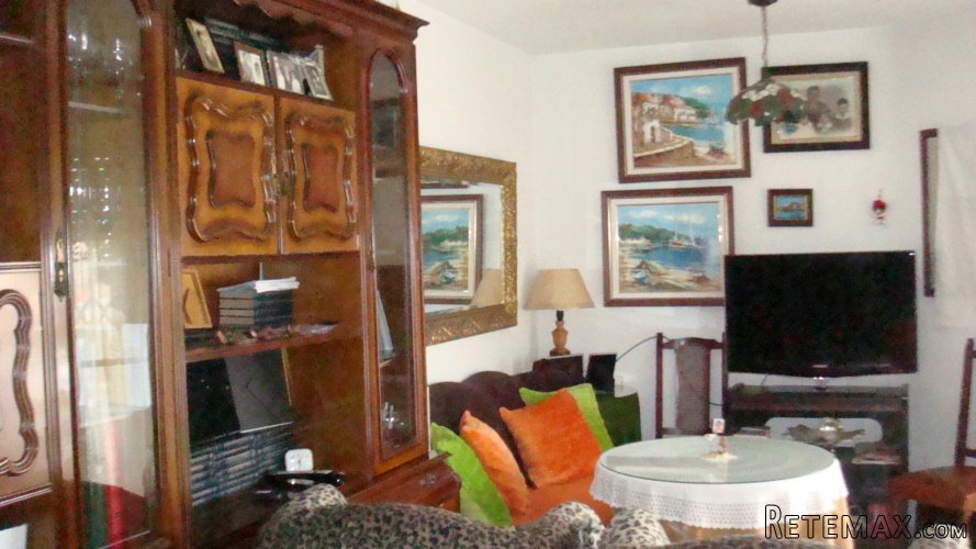 Apartamento a 300 metros de la playa de los Locos, en..