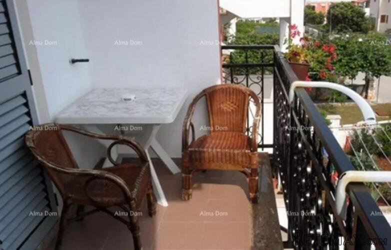 Kuća s 14 apartmana u blizini starog centra Rovinja - 3