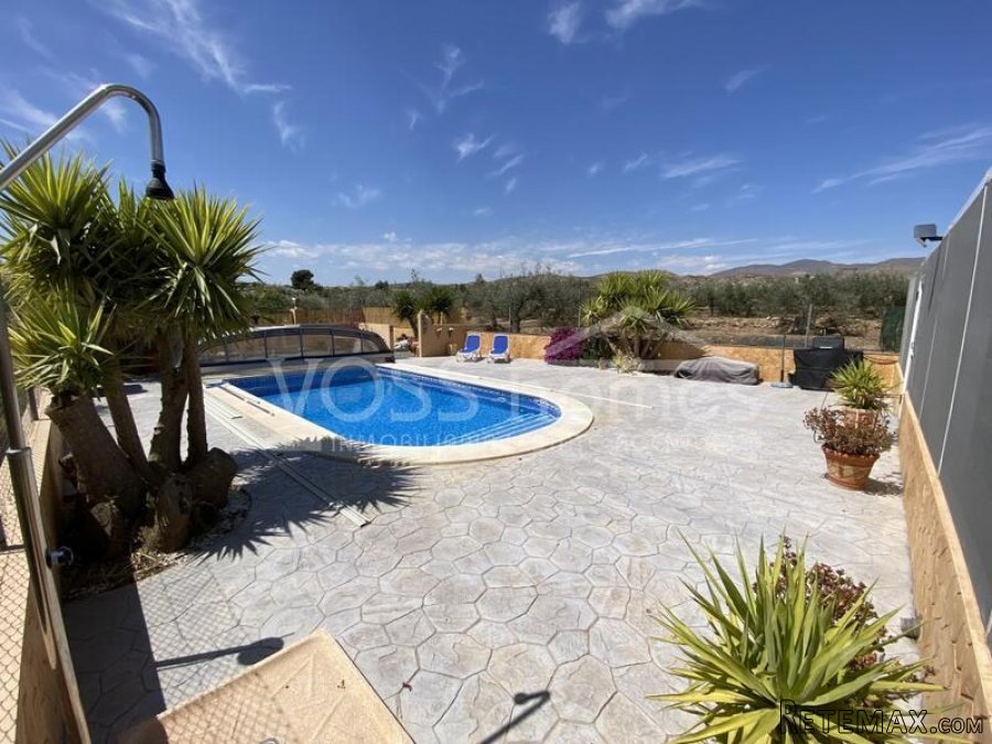 NEW & EXCLUSIVE TO VOSS HOMES - A beautifully presented.. - 3