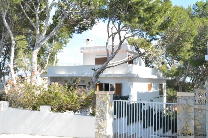 House In El Toro