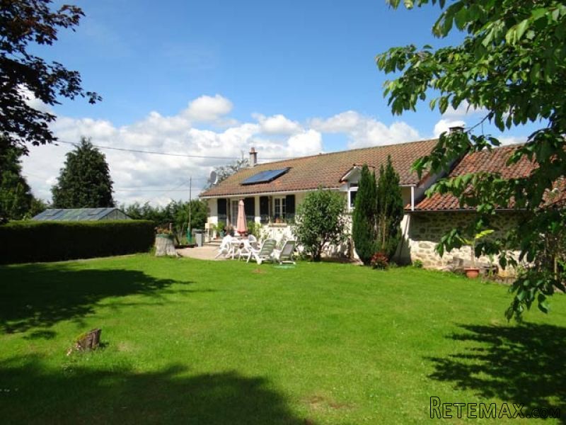2 Bedroom Villa To Modernise With..