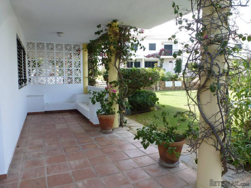 3 bedroom town house for sale - 2