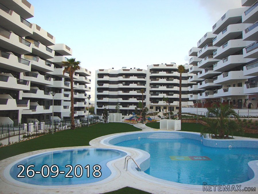 Property in Arenales del Sol, located in a quiet and very.. - 2