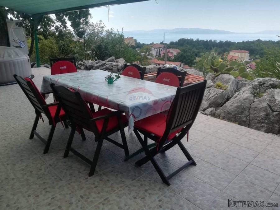 Viškovo - Marinići, samostojeća kuća na 2 etaže + garaža, ap