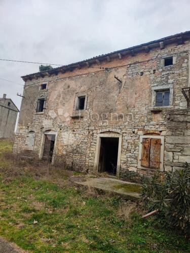Šarmantna starina u srcu Istre / Barban