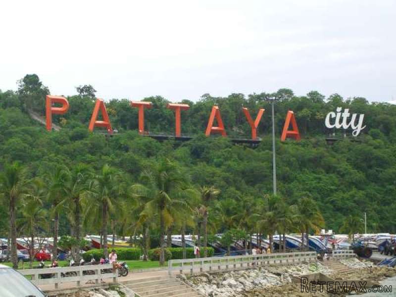 More than one Rai of freehold land.. - 2