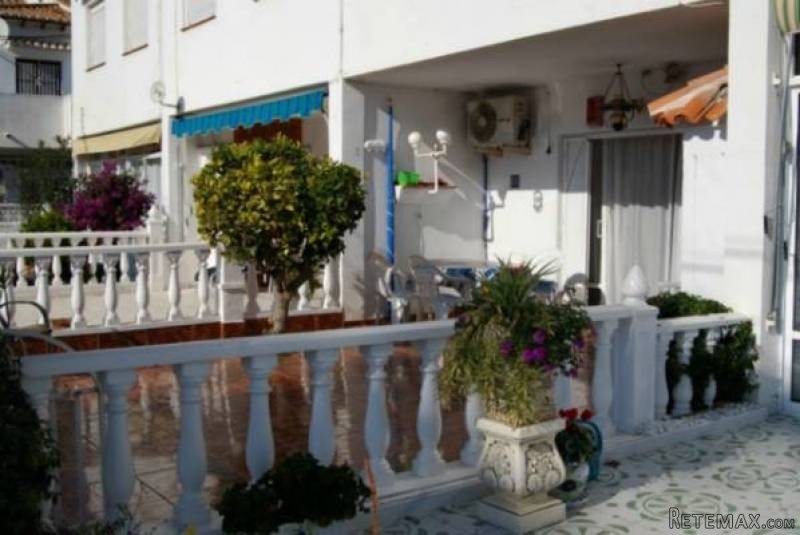 2 Bedroom 1 Bathroom Bungalow In.. - 2