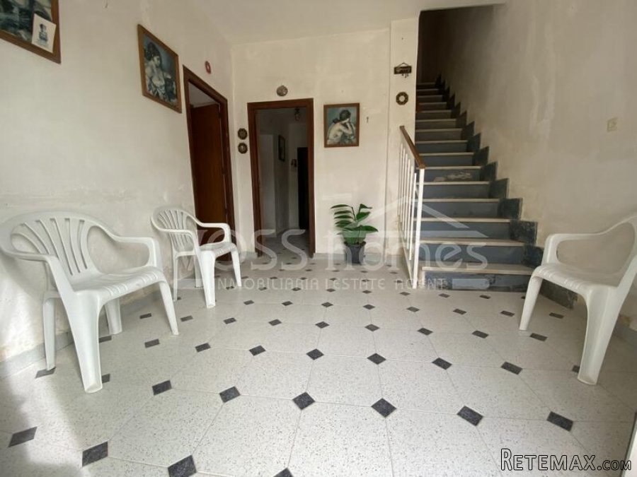 EXCLUSIVE FOR VOSS HOMES - A very interesting, 2 storey.. - 6