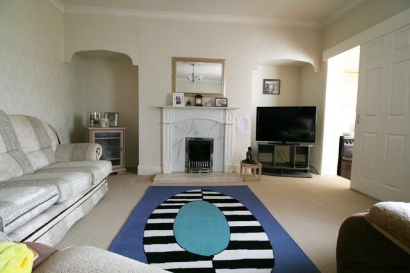 2 bedroom, Flat house for sale - 2