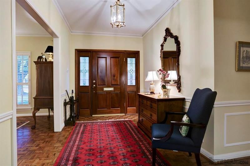 4 bedroom House For Sale: 5663 Doliver.. - 2