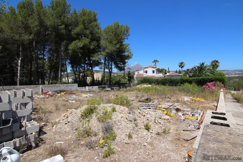 Flat plot with water and electricity in.. - 2