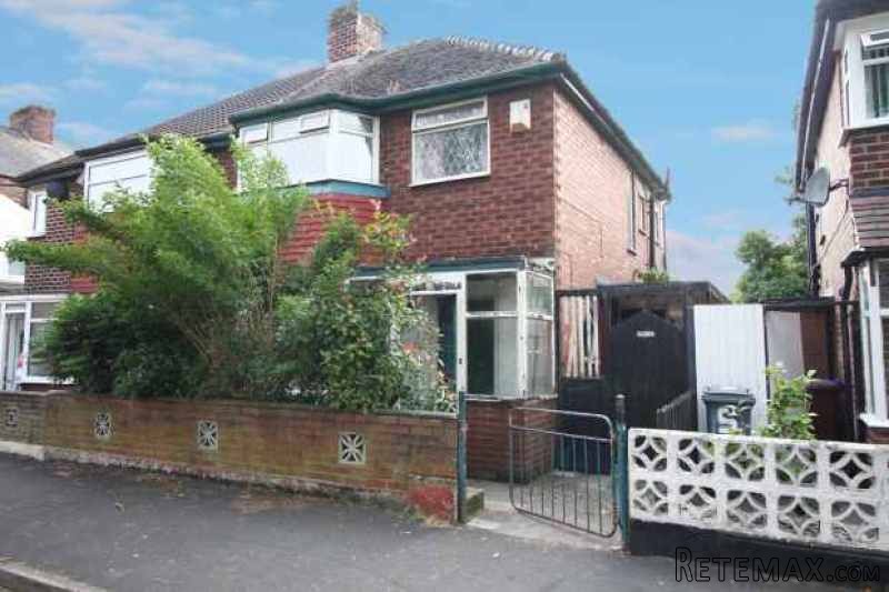 3 bedroom, Semi-detached House house..