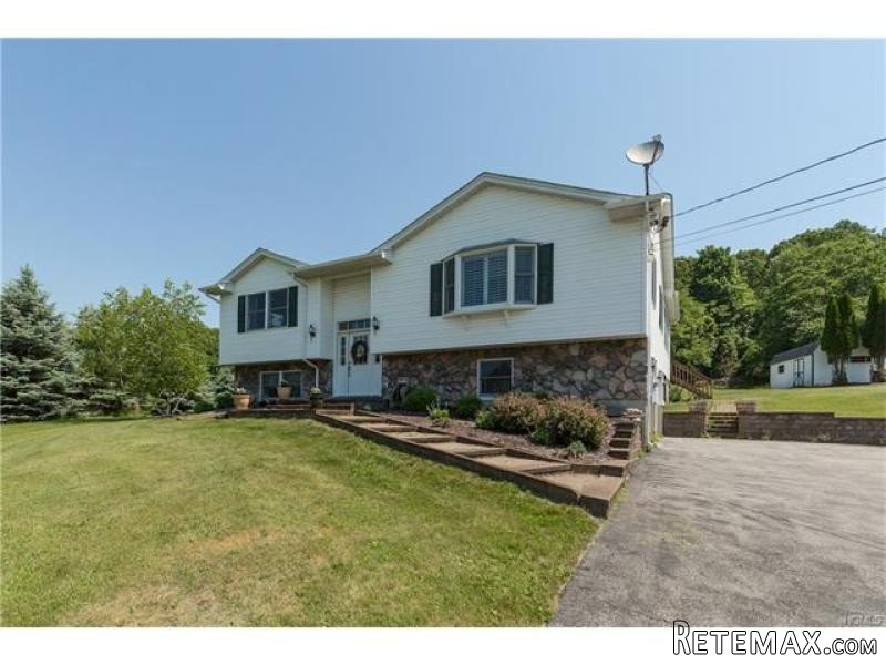 2 bedroom House For Sale: 61 Macks..