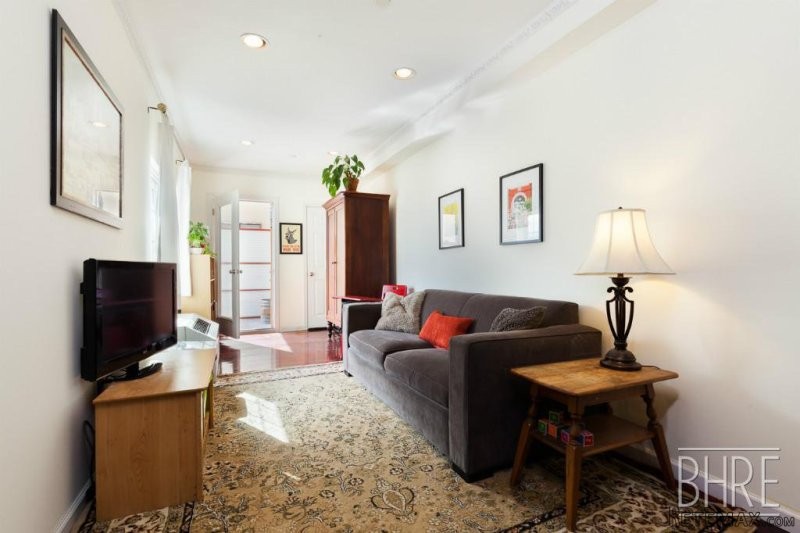 2 Bedrooms - Condo - New York State -..