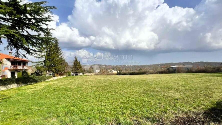 INVESTICIJSKA PRILIKA, 7 GRAĐEVINSKIH PARCELA, OKOLICA POREČ