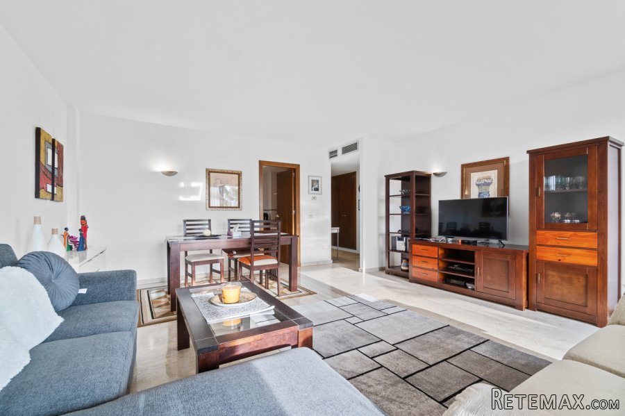 Apartamento de 106m2 en un residencial privado en Punta.. - 2