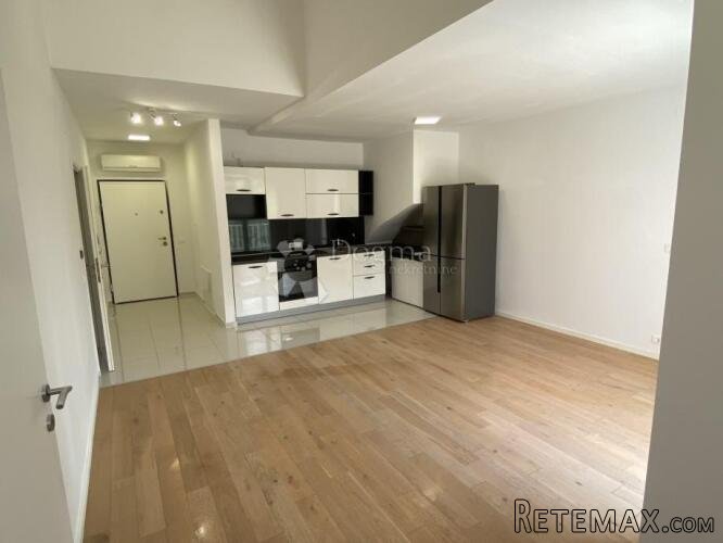 Kastav, Rešetari, 2s+db, balkon, parikng, 68 m2, prodaja - 2