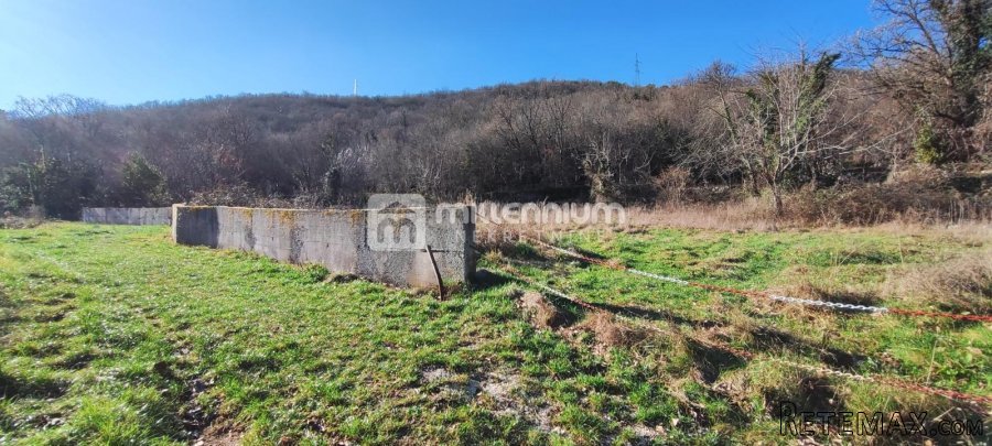 Matulji, građevinsko zemljište, 717m2 - 2