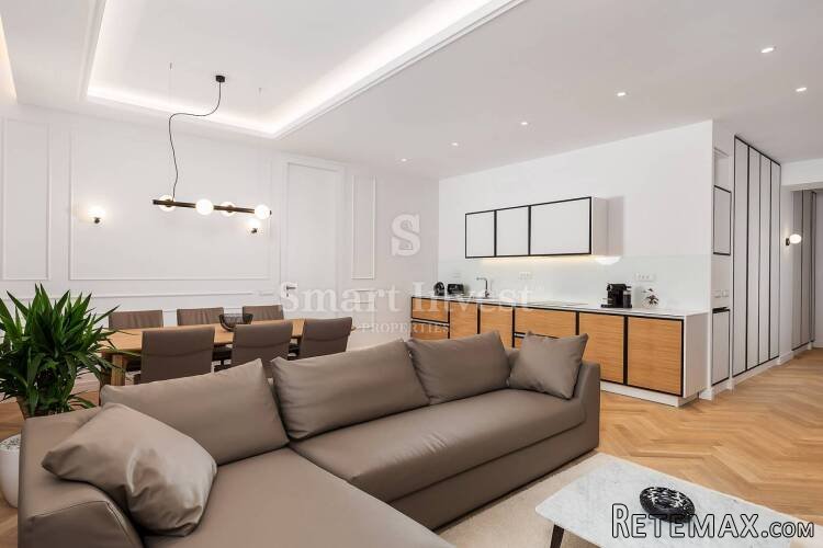 OPATIJA – CENTAR, luksuzan stan 2S+DB u vili, 1. red do m.. - 2