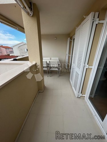 Dvoetažni apartman u mirnom okružju - 4