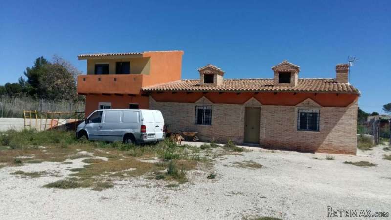 Bargain 4 Bedroom Country House For..