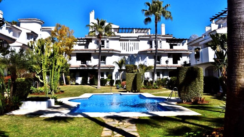 Apartment in Los Naranjos