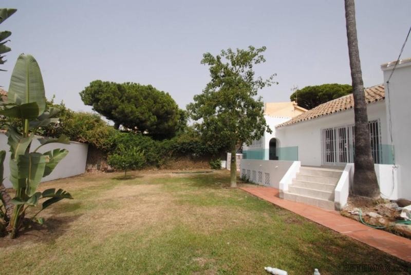 3 bedroom detached villa for sale - 2