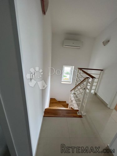 Dvoetažni apartman u mirnom okružju - 8