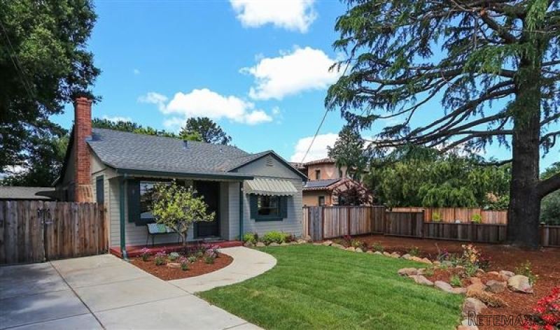 cute cottage in cupertino