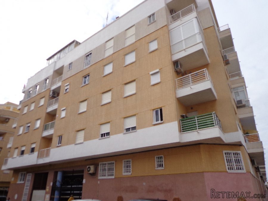 Apartamento de 2 dormitorios en 3º planta con ascensor y.. - 2