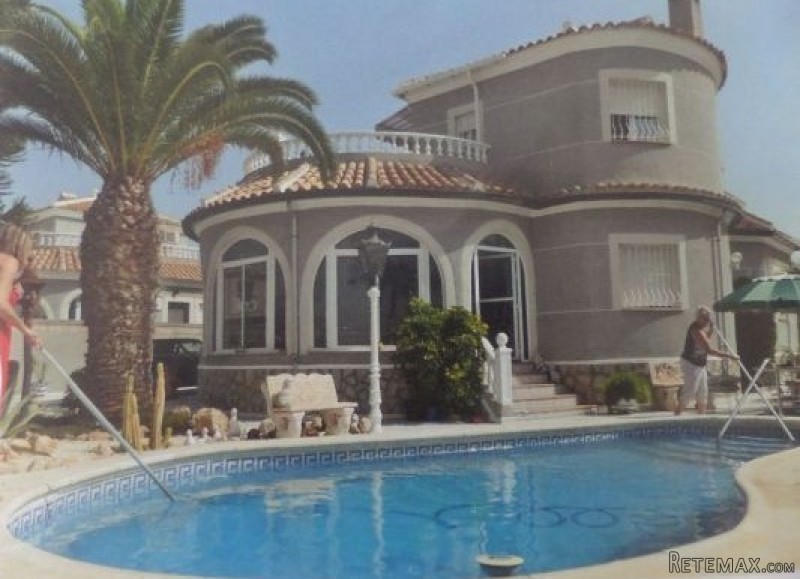 Detached Villa In San Luis, Torrevieja.. - 2