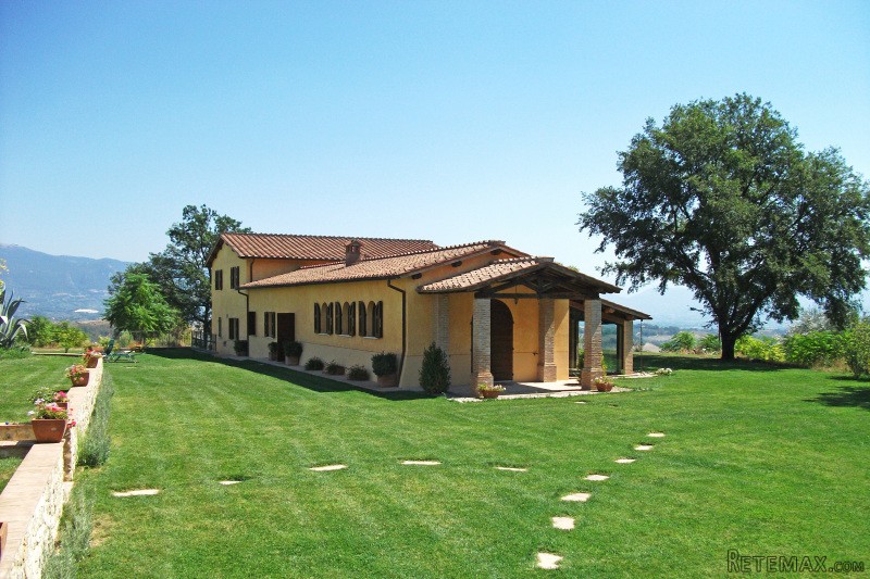 House - Umbria - For Sale