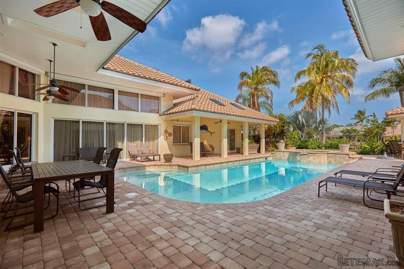 5 bedroom Residence For Sale: Jupiter.. - 2