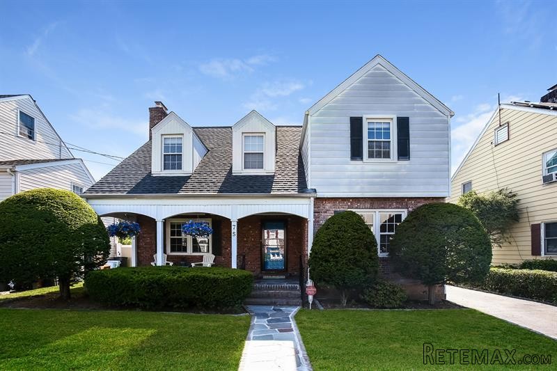 3 bedroom House For Sale: 75 Lincoln..