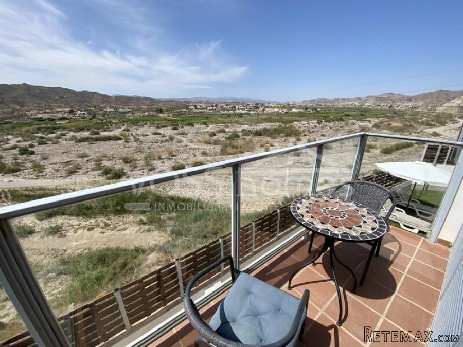 NEW & EXCLUSIVE TO VOSS HOMES - A very spacious, modern.. - 2