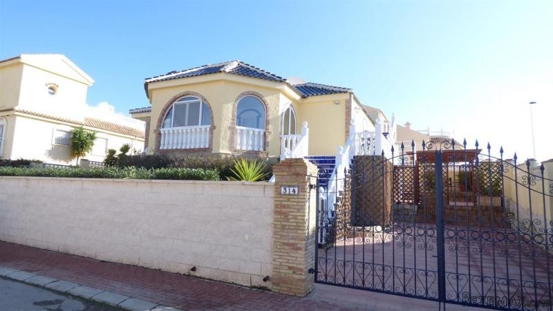 3 Bedrooms - Detached - Murcia - For..