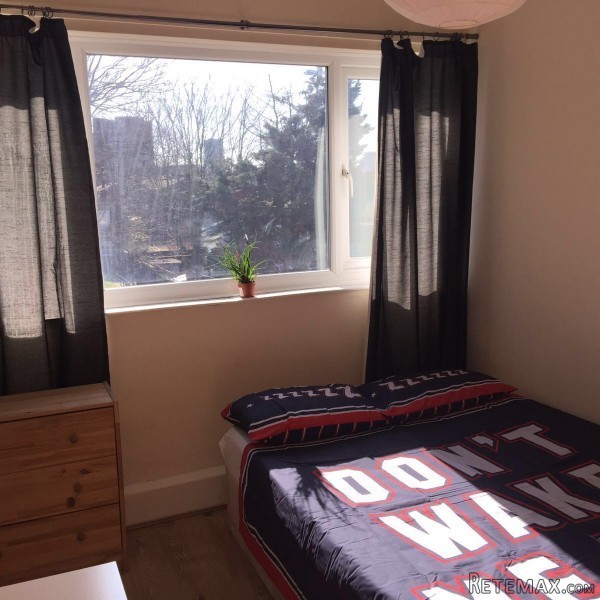 Amazing! Bedroom Very Close To Station!..