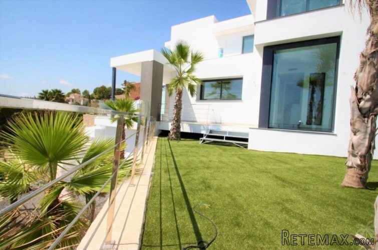 New luxury villa on the coast of Benissa with open sea.. - 4