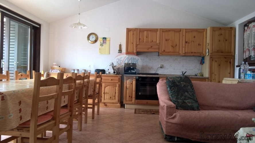 Funtana, kuća sa pet apartmana 300m od mora - 3