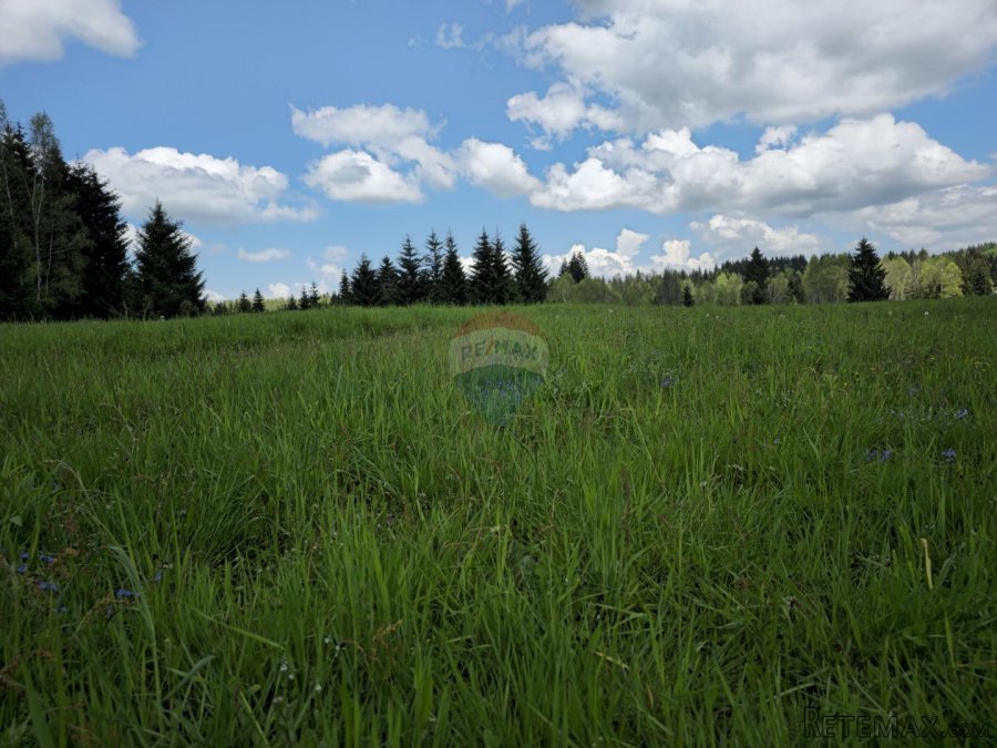 Negrađevni teren 3890 m2 - Hlevci - 6