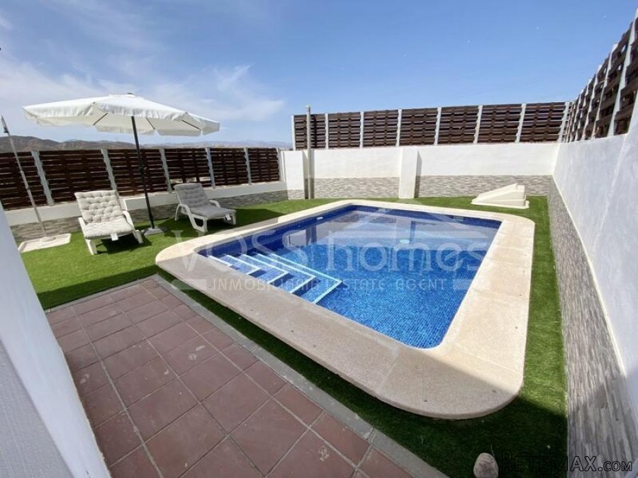 NEW & EXCLUSIVE TO VOSS HOMES - A very spacious, modern.. - 6
