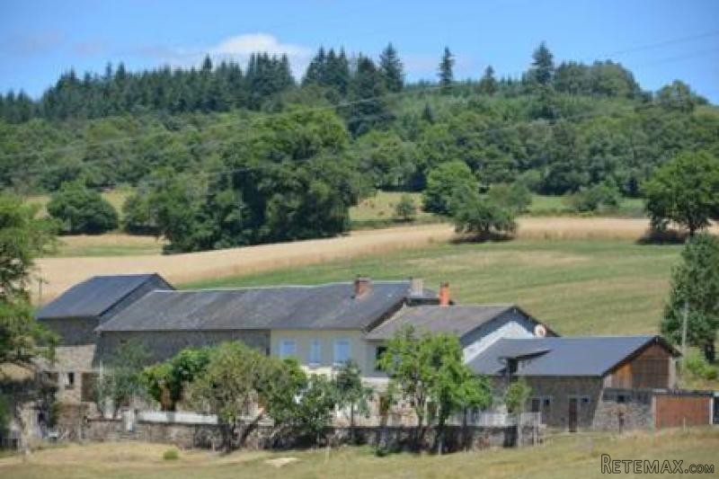 Vast Country House and Outbuildings