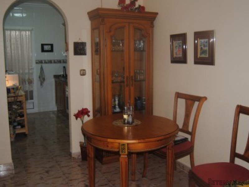2 Bedrooms Apartment For Sale - 2