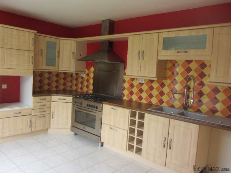 3 Bedrooms - Maison - For Sale