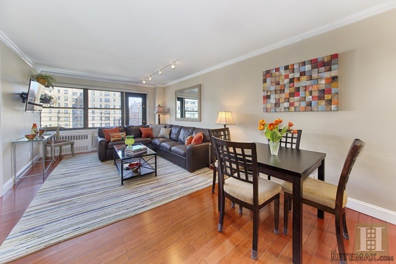 2 bedroom Apartment For Sale: 205 WEST..